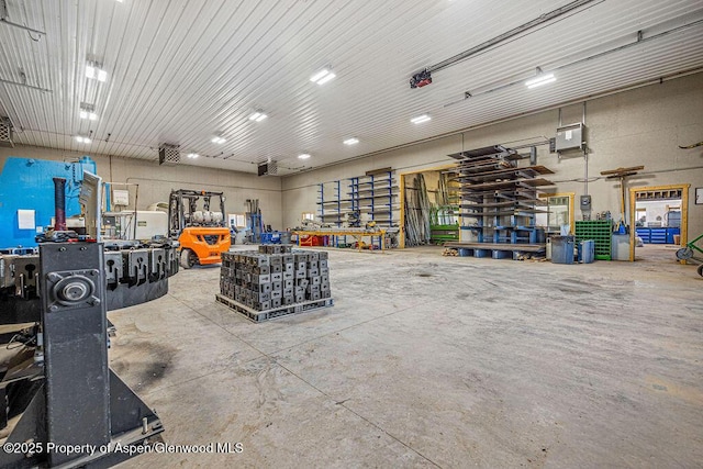 TBD Pronghorn Rd, Craig, CO 81625 - garage with a workshop area