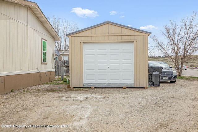view of detached garage