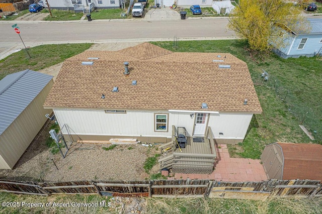 drone / aerial view with a residential view