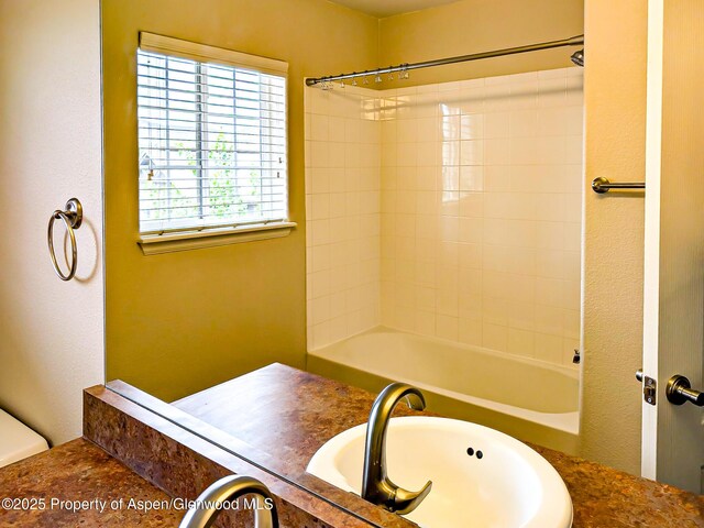 612 Riverview Dr Unit 808, New Castle, CO 81647 - full bath with a sink and shower / bathtub combination