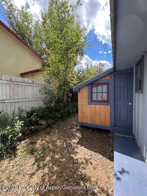 204 W 12th St, Craig, CO 81625 - view of yard