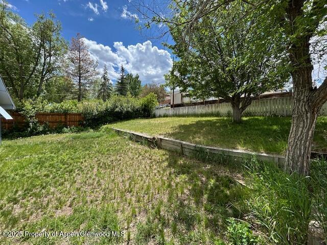 204 W 12th St, Craig, CO 81625 - view of yard