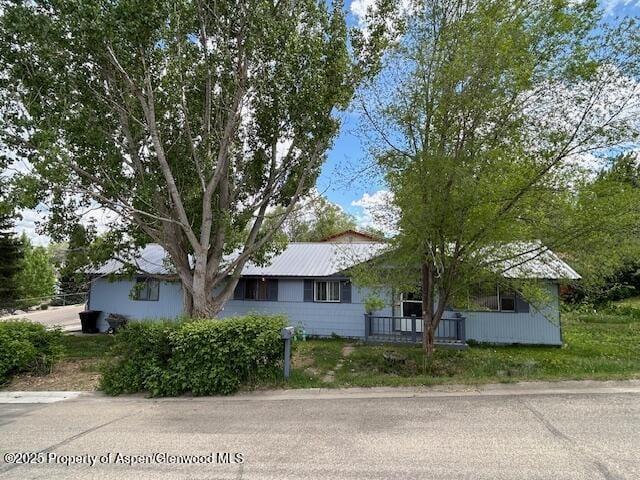 204 W 12th St, Craig, CO 81625 - view of ranch-style house