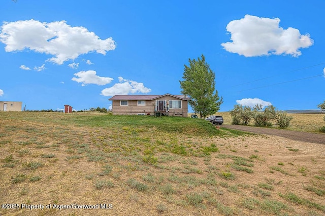 110 Western Ave, Craig, CO 81625 - view of green lawn