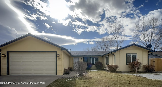 487 W Richards Ave, Silt, CO 81652 - single story home with a garage