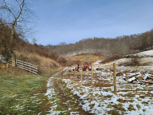 Listing photo 2 for 1931 Saint Leo Rd, Wana WV 26590