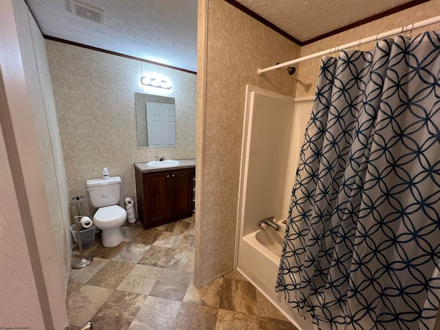 full bathroom with shower / tub combo, a textured ceiling, toilet, and vanity