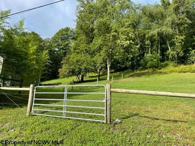 Listing photo 3 for 0 S Pierpont Rd, Morgantown WV 26508