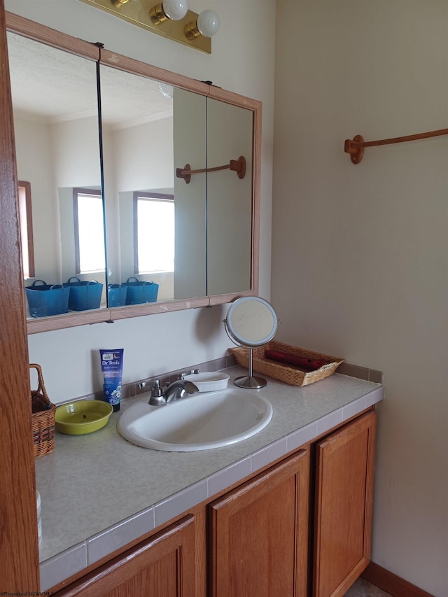 bathroom with vanity