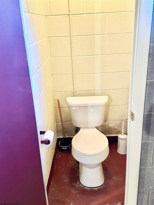 bathroom with toilet