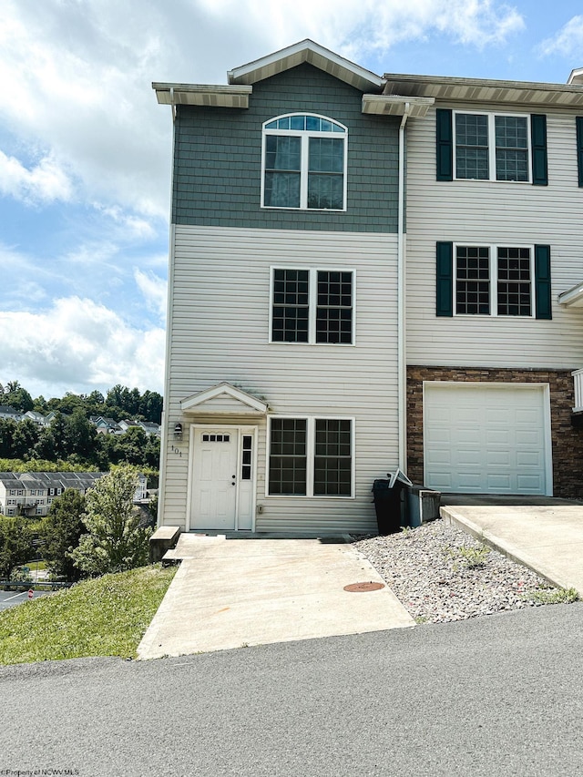 view of front of house with a garage