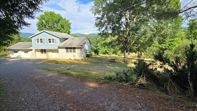 view of front of house