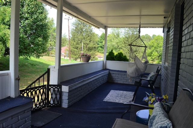 view of sunroom / solarium