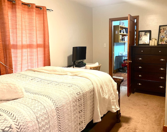 bedroom featuring carpet floors