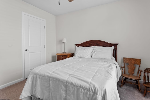 bedroom featuring carpet and ceiling fan