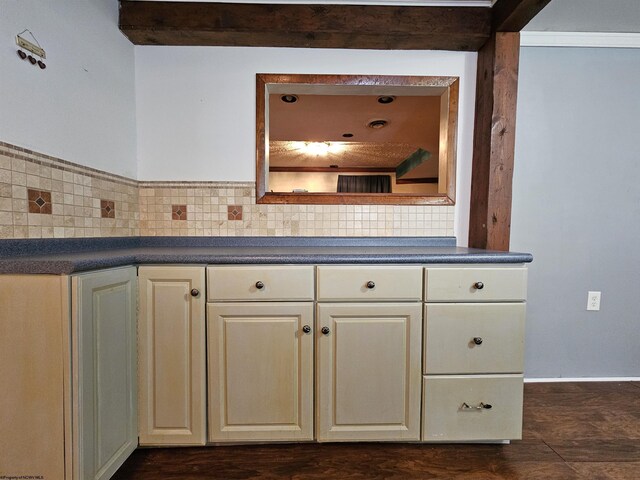 kitchen with tasteful backsplash