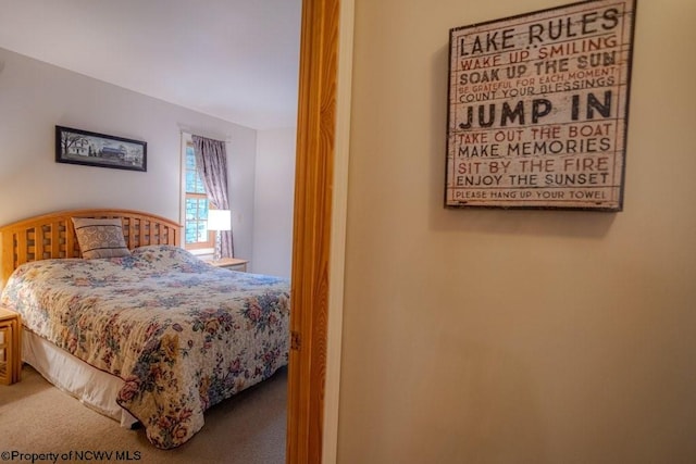 view of carpeted bedroom