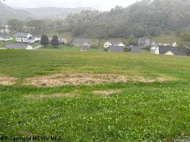 Listing photo 2 for 41 Overlook Dr, Buckhannon WV 26201