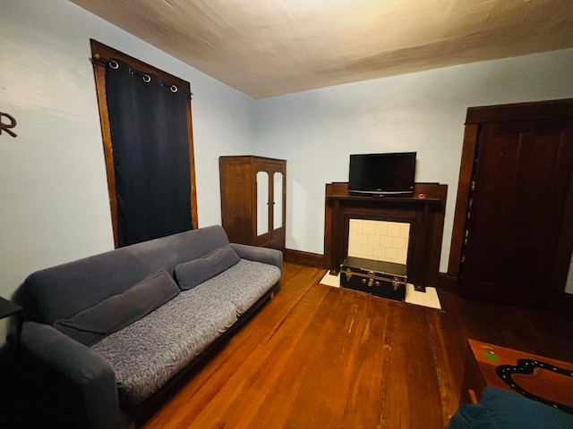 living room featuring hardwood / wood-style floors