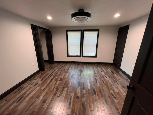 empty room featuring light hardwood / wood-style flooring