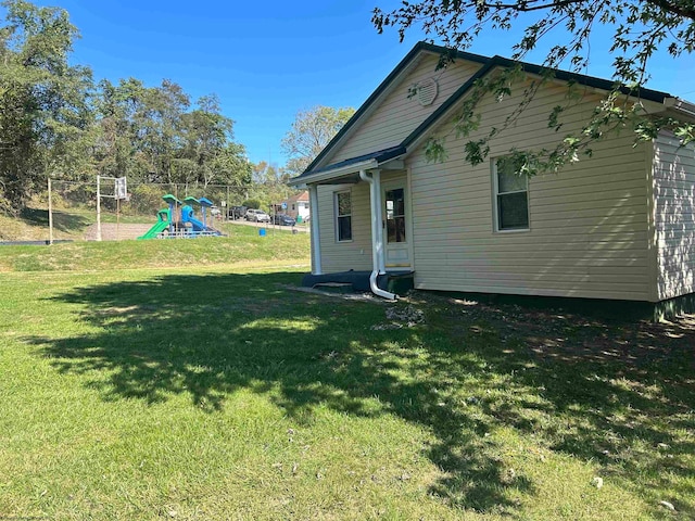 view of yard featuring a playground