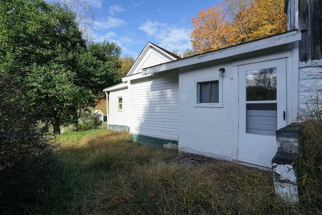 view of home's exterior