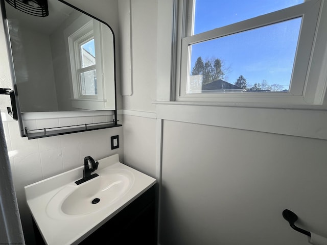 428 James St, Bridgeport, WV 26330 - bathroom featuring backsplash and vanity