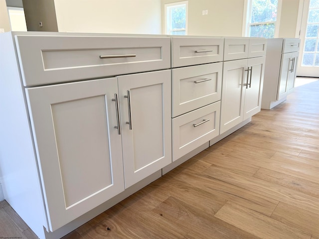 room details featuring hardwood / wood-style floors