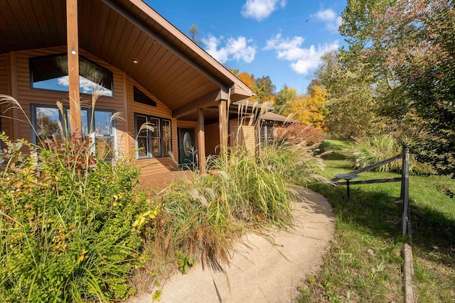 view of property entrance