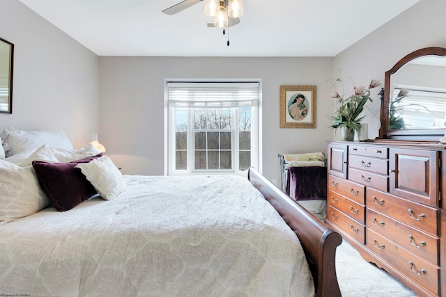 bedroom with ceiling fan