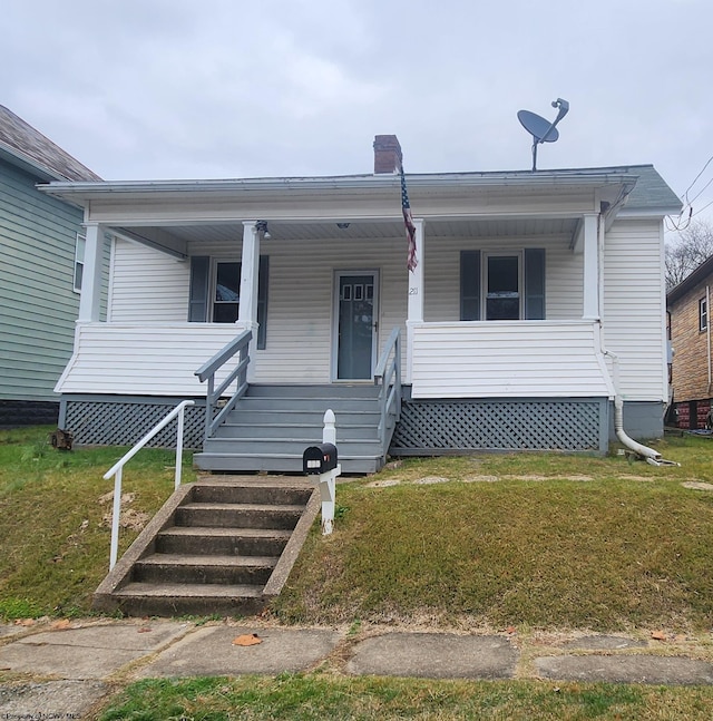 manufactured / mobile home featuring covered porch