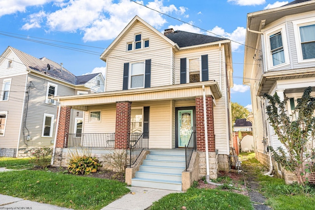 view of front of home featuring a porch