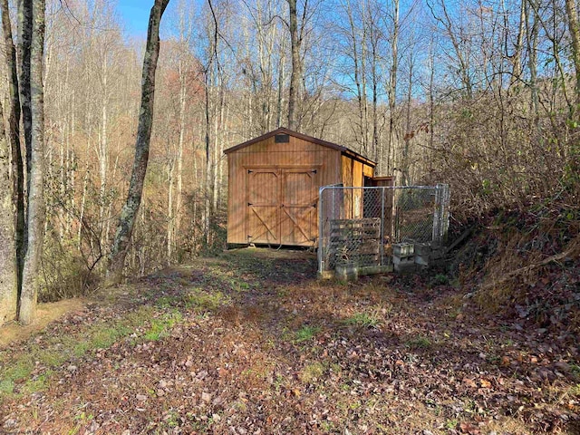 view of outbuilding