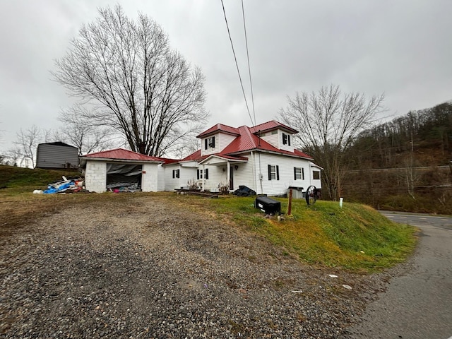 view of front of property