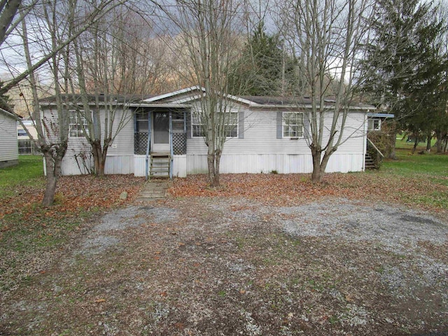 view of manufactured / mobile home