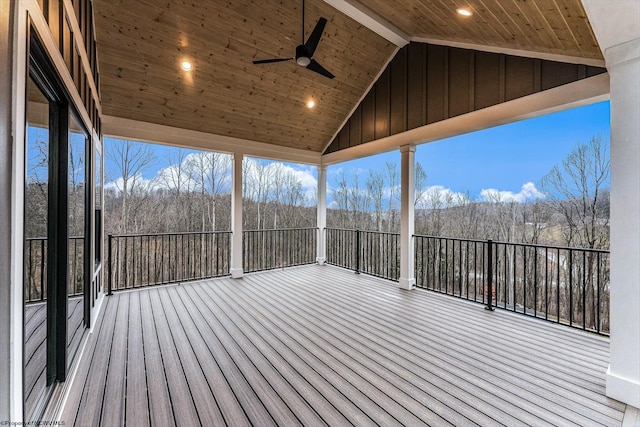 deck with ceiling fan