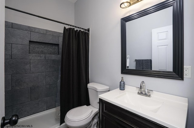 full bathroom featuring vanity, toilet, and shower / bath combo with shower curtain