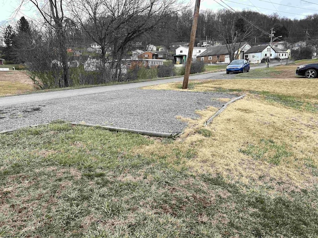 view of yard with a residential view