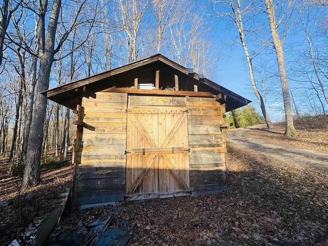 view of outdoor structure