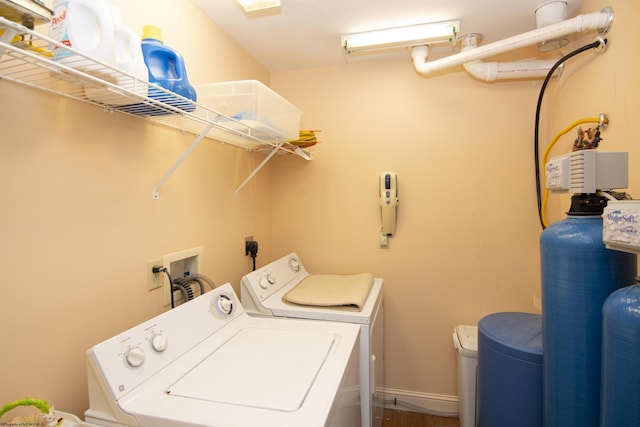 laundry room featuring washer and clothes dryer