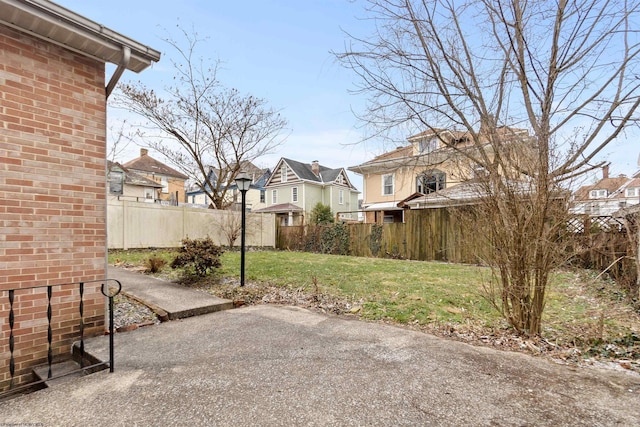 view of yard with a patio