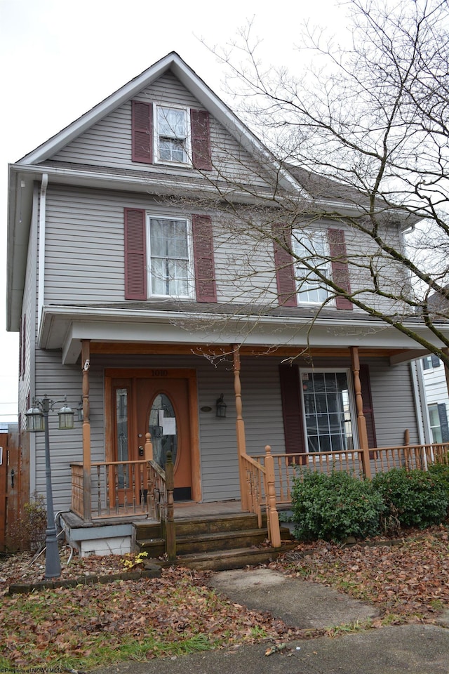 view of front facade featuring a porch