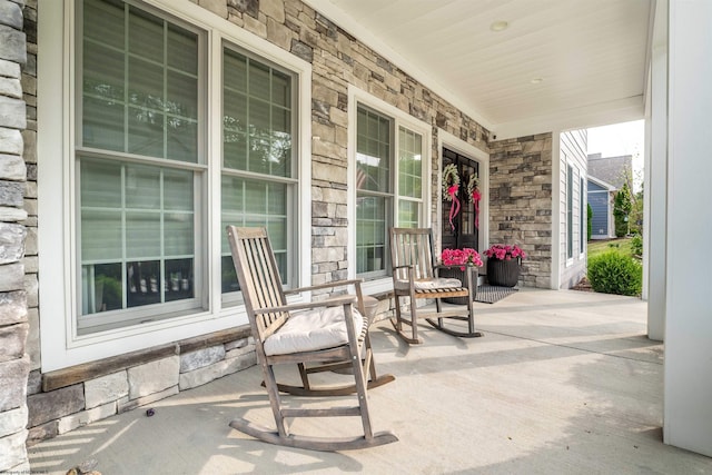 view of patio featuring covered porch