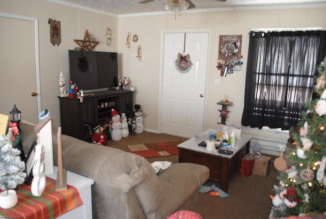 carpeted living room featuring ceiling fan and crown molding