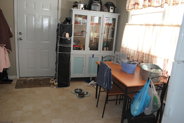 9412 Morgantown Pike, Philippi, WV 26416 - view of dining area
