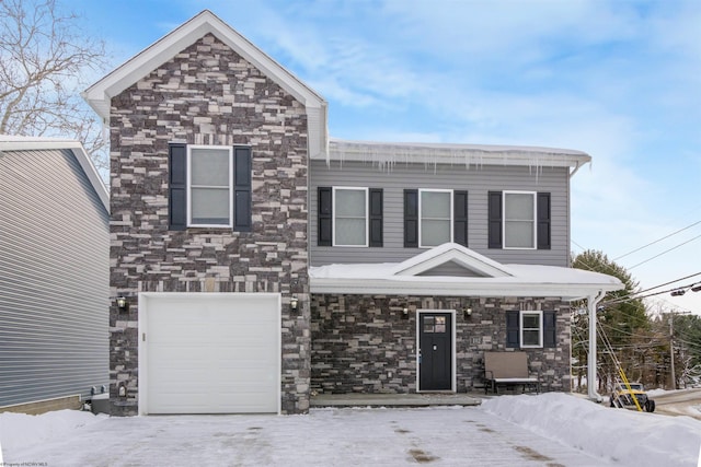 view of front facade with a garage