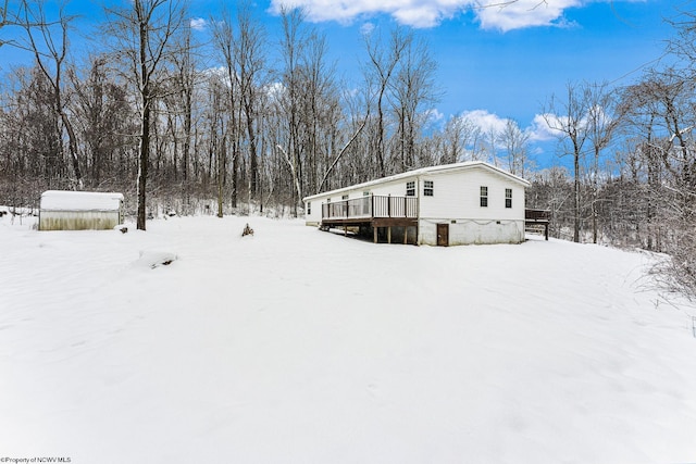 exterior space featuring a deck