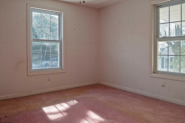 view of carpeted spare room