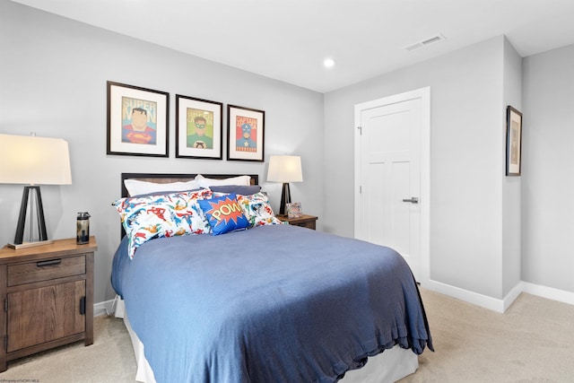 view of carpeted bedroom