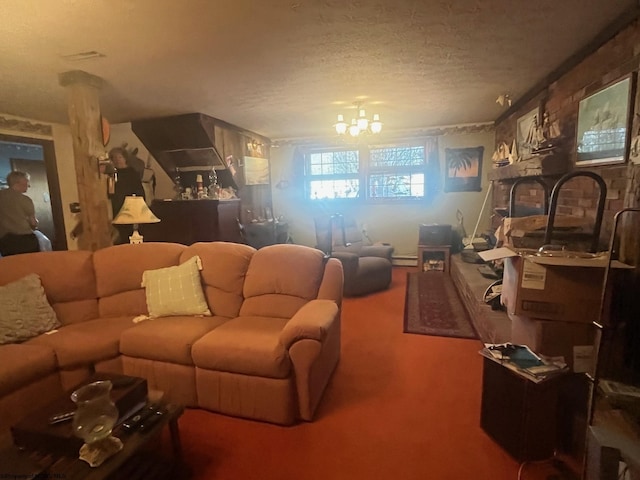 carpeted living room featuring a notable chandelier and a textured ceiling